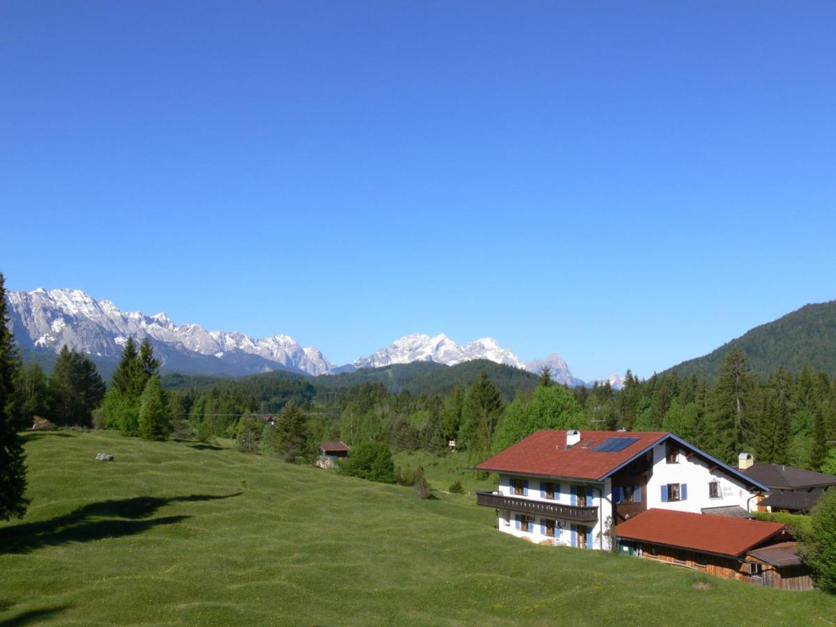 Ferienwohnungen Arnika Krün Exteriör bild