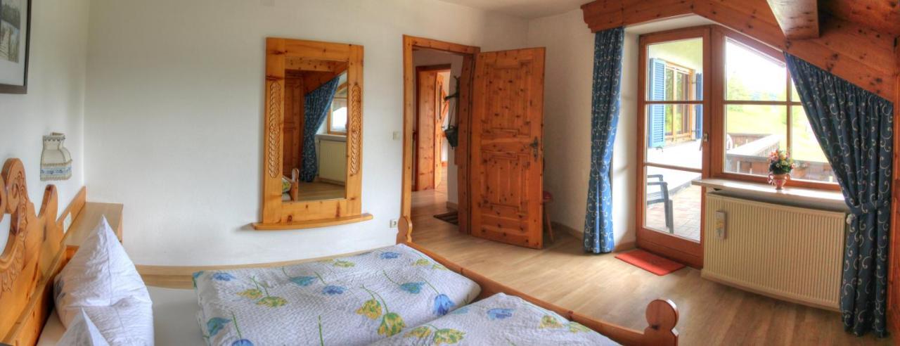 Ferienwohnungen Arnika Krün Exteriör bild